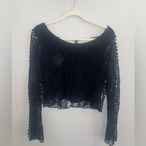 Vintage Forever 21 lace long sleeve crop top